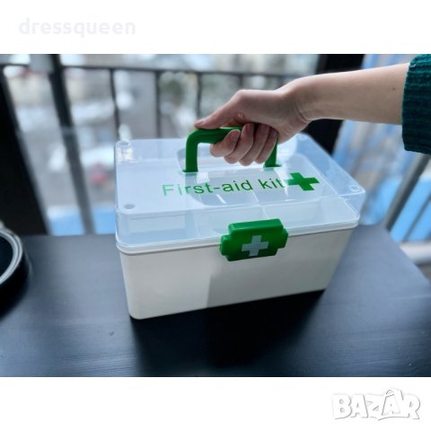 3872 Пластмасова кутия за лекарства с дръжка и закопчалка