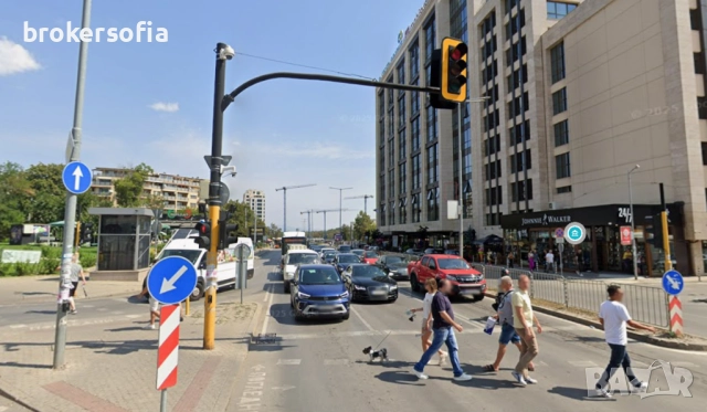 Гараж под наем до мол Парадайс