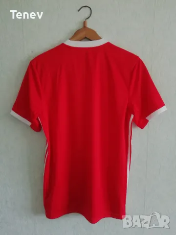 Бенфика нова оригинална футболна тениска фланелка размер М Adidas Benfica, снимка 2 - Тениски - 49508435