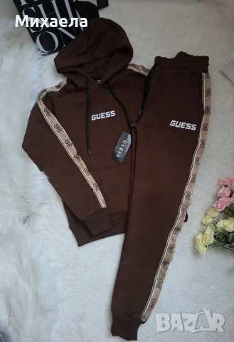 Дамски ватирани комплекти Guess - няколко цвята - 31€, снимка 4 - Спортни екипи - 53027146