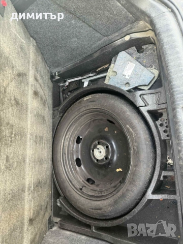 vw tiguan 2.0 tdi на части тигуан dsg 2.0 caba кожа нави теглич, снимка 3 - Автомобили и джипове - 52795880