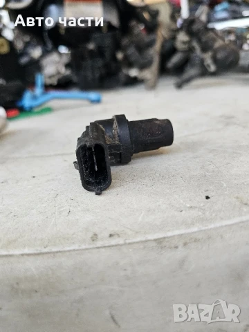 Оригинален сензор за положение на разпределителния вал Bosch 0232103067 за Vauxhall Chevrolet, снимка 3 - Части - 51114118
