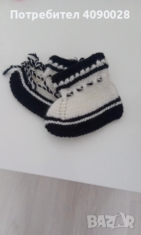 Бебешки терлички 0-6 месеца, снимка 5 - Комплекти за бебе - 53379207