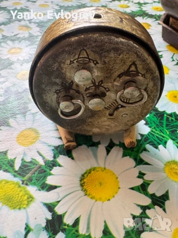 Часовник "SLAVA" механичен настолен с будилник работещ - 7, снимка 4 - Други - 53400834