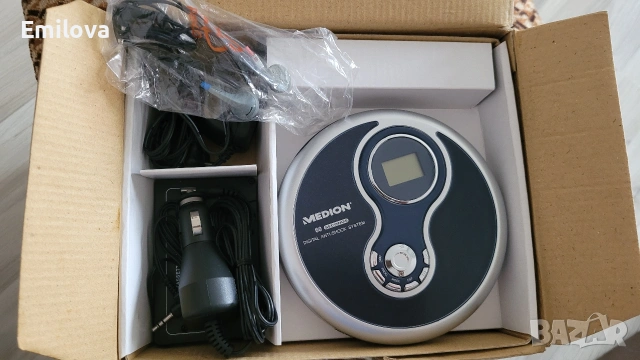 CD Player Medion за кола и дома