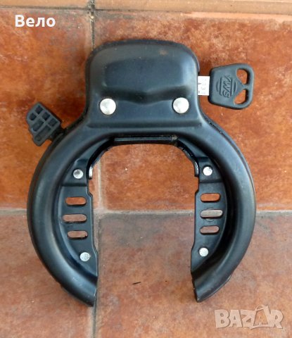 Катинар за велосипед тип "белезници" Черен!, снимка 3 - Аксесоари за велосипеди - 39703157