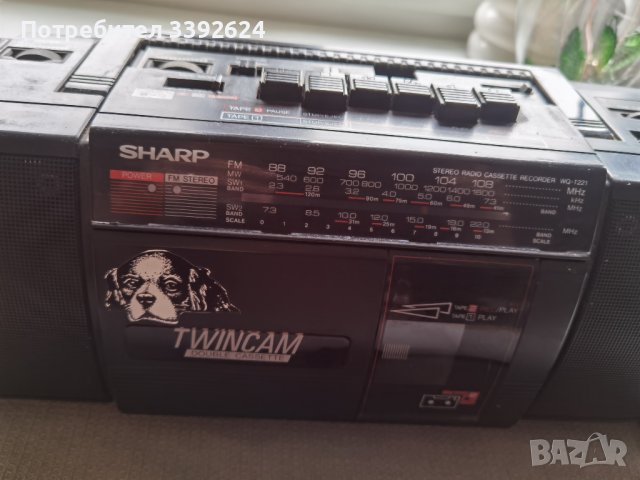 Касетофон Sharp, снимка 1 - Радиокасетофони, транзистори - 40669776