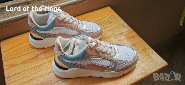 Оригинални маркови дамски сникърси LA FILLE DES FLEURS - 37 номер, снимка 4 - Маратонки - 49868078