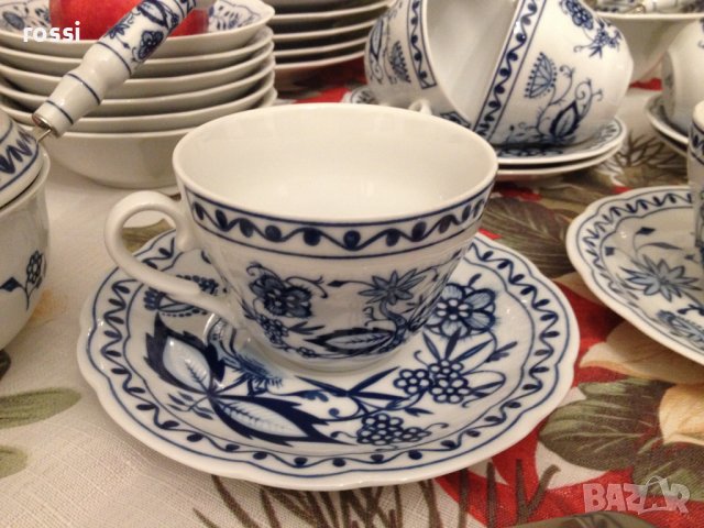 Zwiebelmuster, KAHLA, GDR Сервиз за хранене, чай/кафе и десерт 44 ел. нов, снимка 7 - Други ценни предмети - 39470312