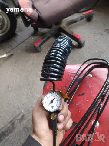 Маркуч с манометър за помпане на гуми за Touareg, Cayenne,Q7, снимка 2 - Части - 48903236