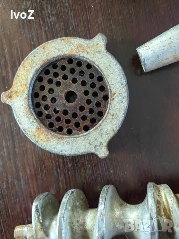 Продавам 2 броя машинки за мелене на месо , снимка 13 - Месомелачки - 49589590