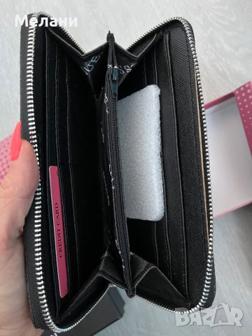 Нови дамски портмонета Guess, снимка 4 - Портфейли, портмонета - 42554463