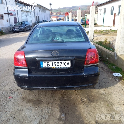 Toyota Avensis 1.6 i, снимка 4 - Автомобили и джипове - 51367932