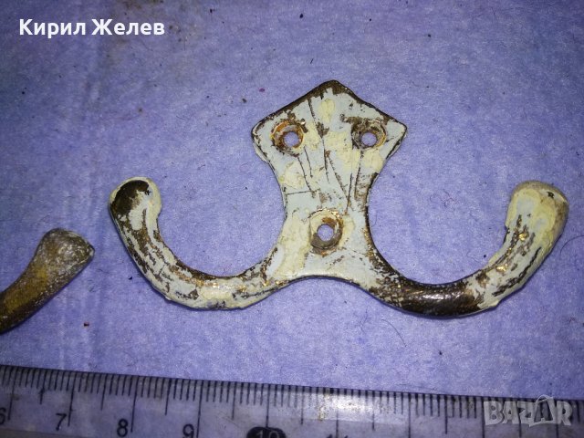 Две СТАРИ БРОНЗОВИ РЕТРО СТИЛ ЗАКАЧАЛКИ За СТЕНА ДРЕШНИК ШКАФ ГАРДЕРОБ 41333, снимка 5 - Други ценни предмети - 43598250