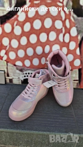 Английски светещи кецове-Next, снимка 4 - Детски маратонки - 52374281