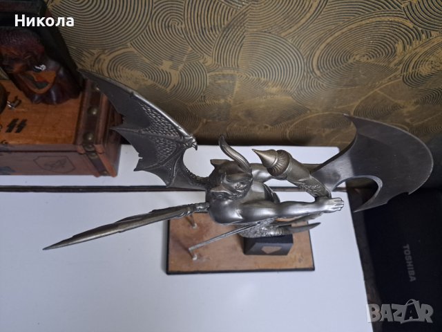 Митично създание от Пол Екслерс(Paul Ehlers), снимка 4 - Декорация за дома - 43300264