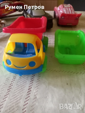 Камионче с резервна кофа