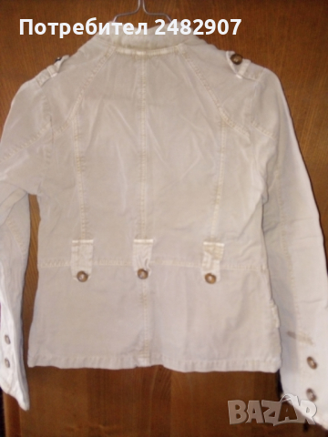 Детско яке, снимка 2 - Детски якета и елеци - 36518465