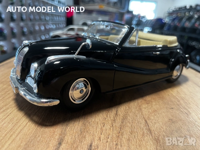 MAISTO колекционерски модел BMW 507 1955г. 1:18 мащаб,като нов 55 лв. / 28.12 €