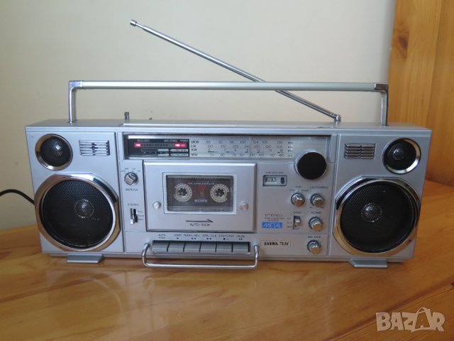 Vintage ,Sanwa 7096,Japan -радиокасетофон 1, снимка 1 - Радиокасетофони, транзистори - 44124600