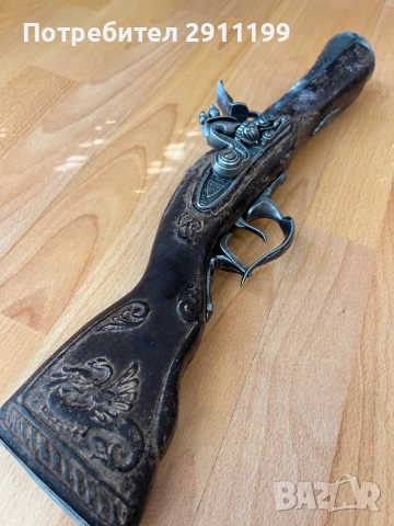 Реплика на кремъклия, комплект от два еднакви, снимка 9 - Антикварни и старинни предмети - 52812383