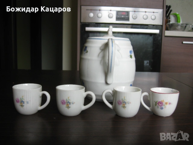 Стар български порцелан. Цена- 12 евро.Пращам по Еконт., снимка 2 - Сервизи - 53444901