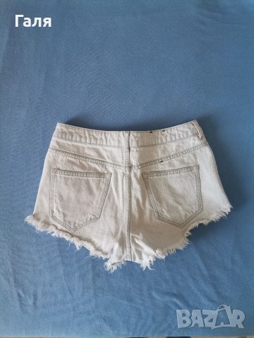 Къси дънкови панталони, снимка 2 - Къси панталони и бермуди - 36708503