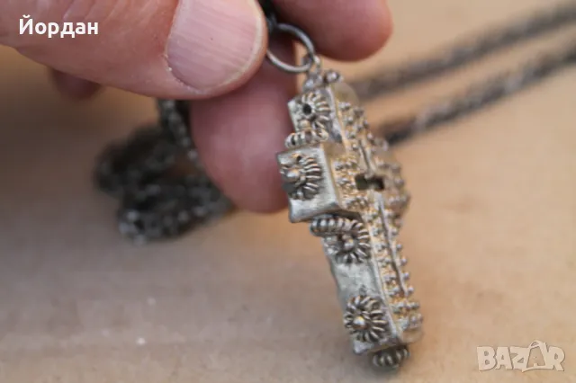 Стар сребърен Кръст, снимка 9 - Колиета, медальони, синджири - 47854103