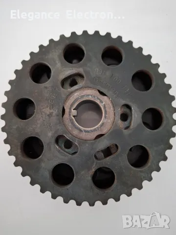 Aнгренажно зъбно колело разпледителн вал Vw touran, Golf passat, Sharan 2.0 tdi 140к. с , снимка 2 - Части - 48038284