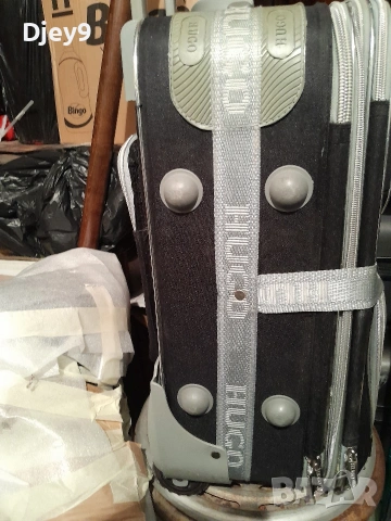 много здрав пътнически куфар hugo и мн.други , снимка 13 - Куфари - 53167312