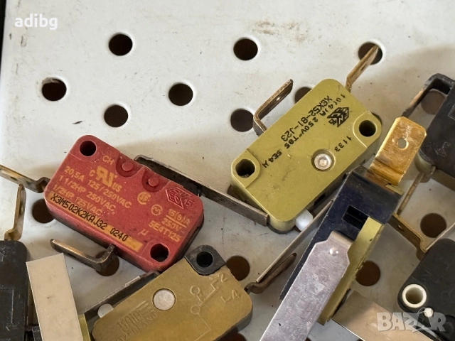 Saeco - Микроключ Шалтер с късо рамо, снимка 8 - Кафемашини - 52557052