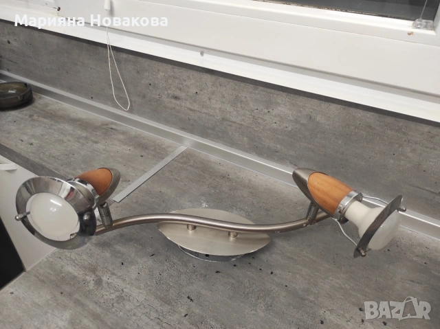 лампа за таван