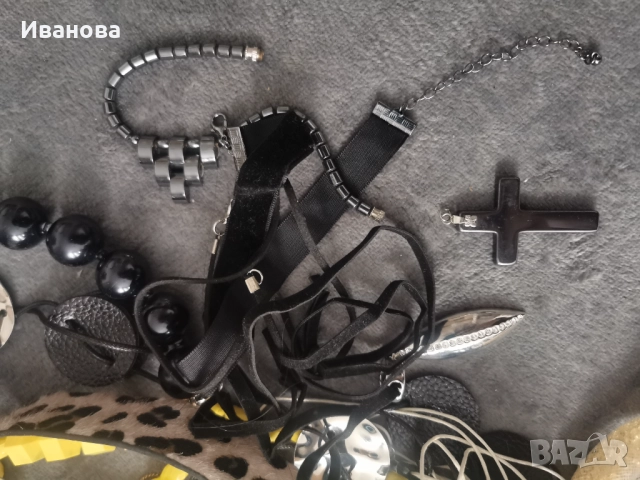 25 Дамски гердани и гривни за 20 лв общо, снимка 15 - Колиета, медальони, синджири - 52106007