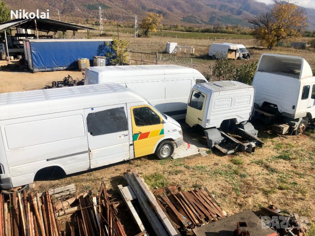 Части за Мерцедес Спринтер Вито Атего Крафтер и др., снимка 10 - Бусове и автобуси - 27541460