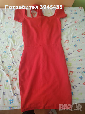 Прилепнала червена рокля, снимка 2 - Рокли - 44911492