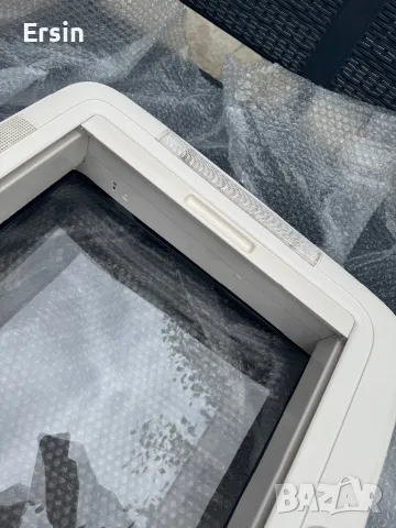 Midi Heki, Dometic Rooflight 70x50cm с манивела и принудителна вентилация и лед осветление , снимка 3 - Къмпинг мебели - 50178898