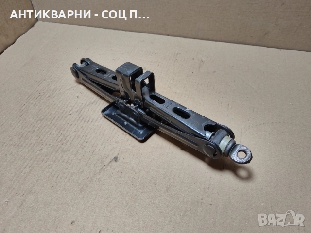 Автомобилен Крик / 1,6кг. / НОМЕР 3.