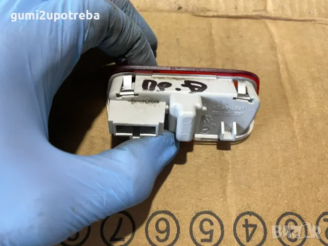 Плафон под Врата 1k0947411c Porsche Cayenne 3.0D 92A/2012г, снимка 2 - Части - 49611631