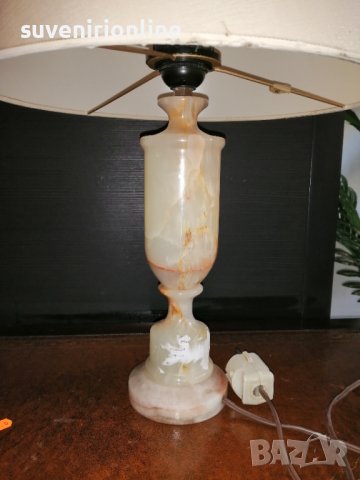 Старинна лампа с мраморна основа, снимка 2 - Настолни лампи - 38525863