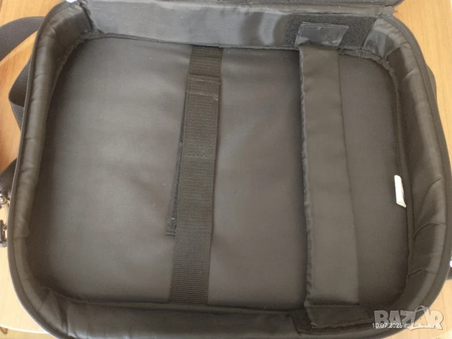 Чанта за лаптоп Targus – Отлично състояние
, снимка 4 - Части за лаптопи - 50975046