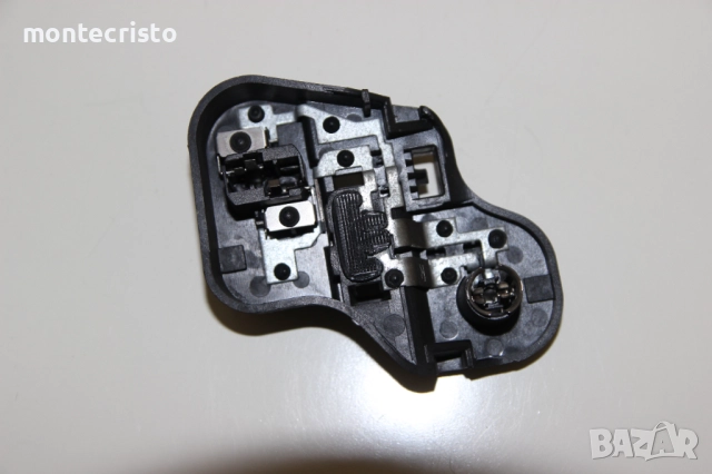 Платка вътрешен десен стоп VW Golf 6 хечбек (2008-2013г.) десен ламподържач 5K0945260 89090010 дясна