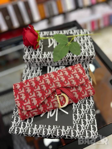 портмонета в кутия christian dior, снимка 3 - Портфейли, портмонета - 50762863