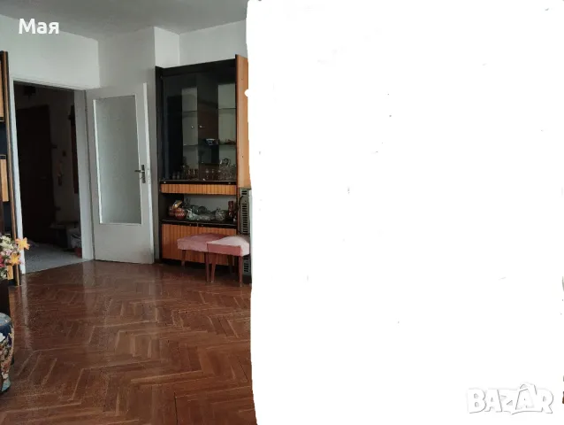 Секция – четири части с витрини, цвят птичи явор, употребявана, , снимка 2 - Секции и витрини - 50302738