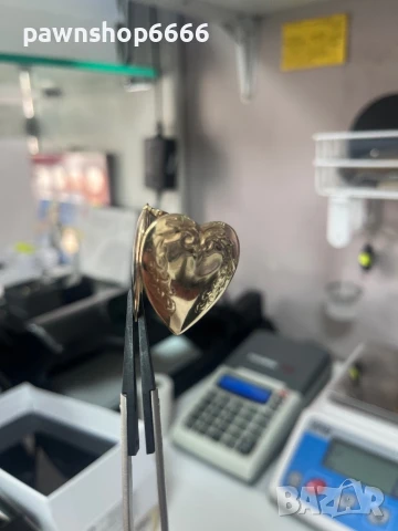 Златен винтидж медальон "Сърце" Tru-Kay – отварящ се, 14К, снимка 8 - Колиета, медальони, синджири - 50484990
