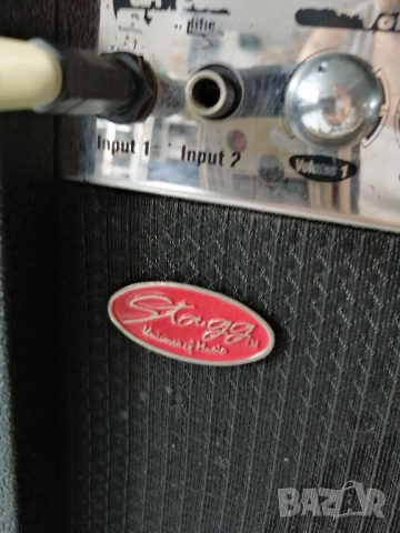 Мобилна колона за китара/ микрофон STAGG CA-20B 20W, снимка 4 - Тонколони - 51687353