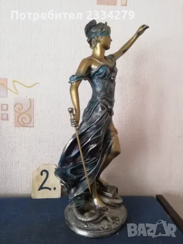 Стари статуи на различни богини, снимка 5 - Статуетки - 49263910