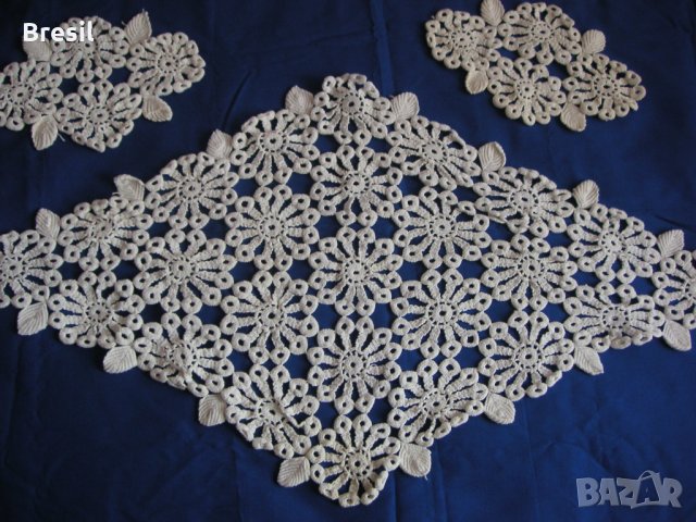 НОВИ Елегантни дантелени покривки Отличен Подарък