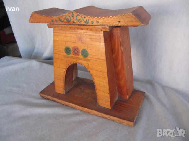 дървен сувенир , снимка 2 - Антикварни и старинни предмети - 28298818