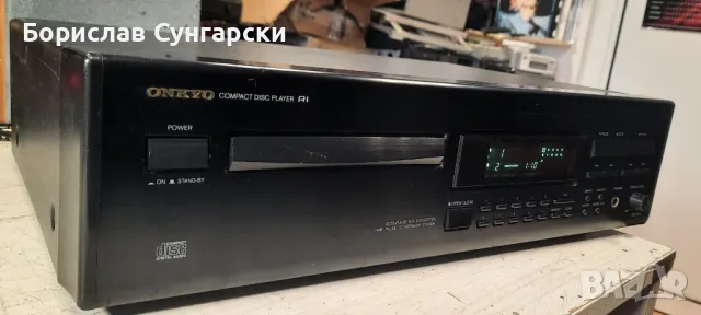 Голям модел! Cd плейър Onkyo dx-7210, снимка 2 - Ресийвъри, усилватели, смесителни пултове - 49519235