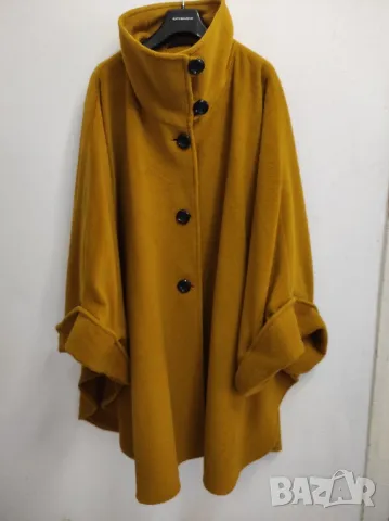 Емблематично палто от холандския дизайнер Edgar Vos. , снимка 3 - Палта, манта - 49460504